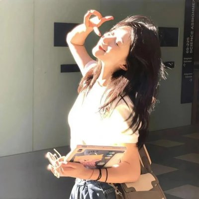 带吸管的玛格丽塔